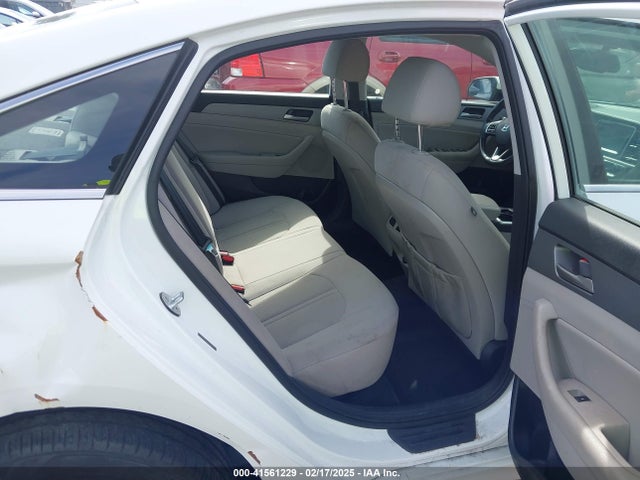 5NPE34AF6KH786609 Hyundai SONATA SEL