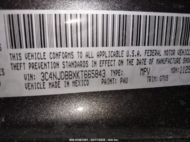 3C4NJDBBXKT665843 Jeep Compass Latitude 4x4