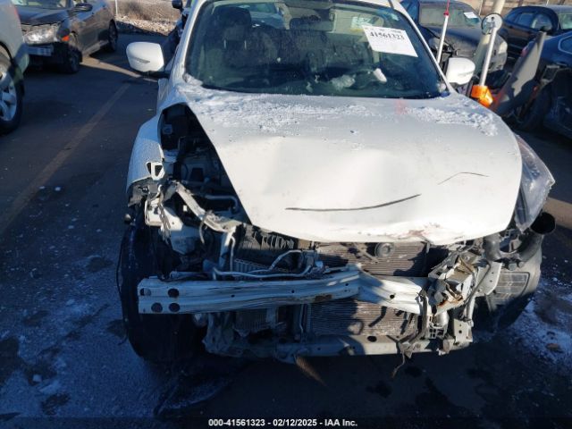 JN8AF5MVXFT563946 Nissan JUKE S