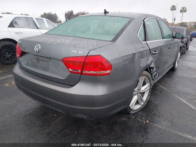 1VWBT7A32EC093902 Volkswagen Passat 1.8t Se