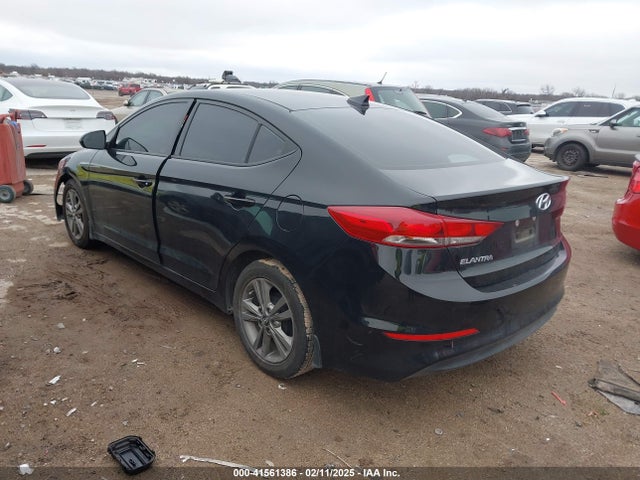 5NPD84LF9HH207762 Hyundai 2017