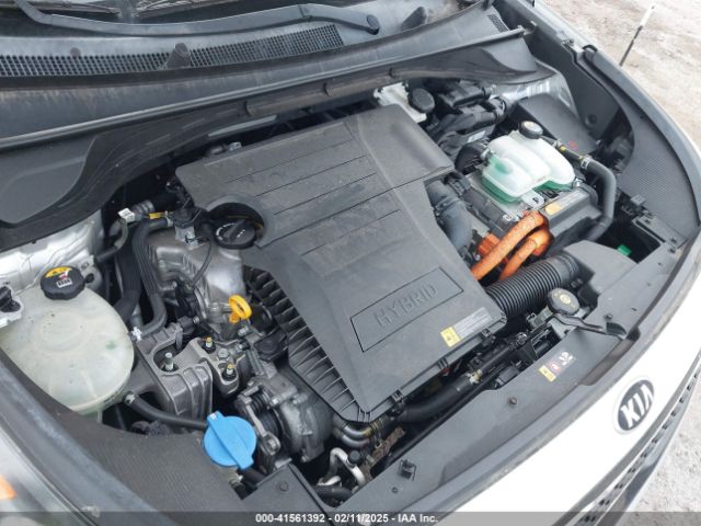 KNDCE3LC9H5038363 KIA Niro Touring