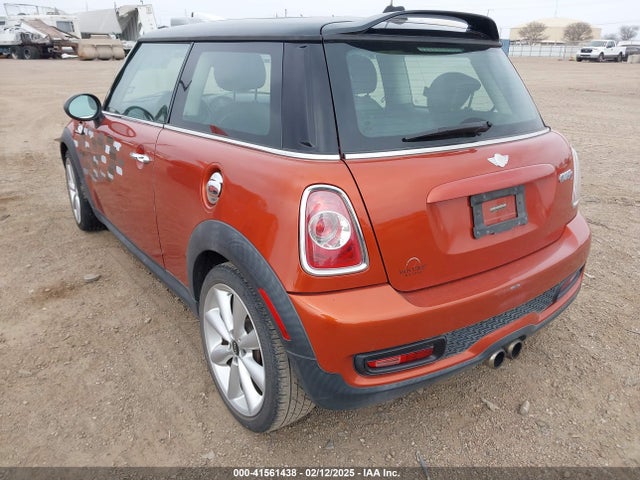 2011 MINI COOPER S WMWSV3C52BTY14927 Photo 5