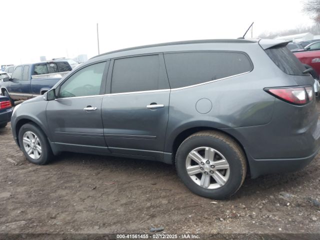 1GNKRHKD4EJ156080 Chevrolet Traverse 2lt