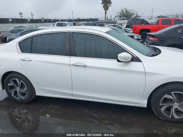Honda ACCORD LX 2017 1HGCR2F37HA193805 Image 14