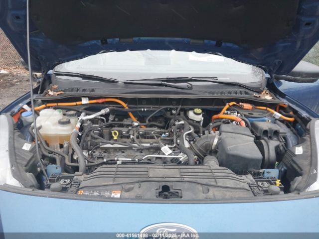 1FMCU0EZ8NUA24440 Ford Escape Se Plug-in Hybrid