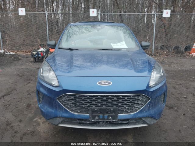 1FMCU0EZ8NUA24440 Ford Escape Se Plug-in Hybrid
