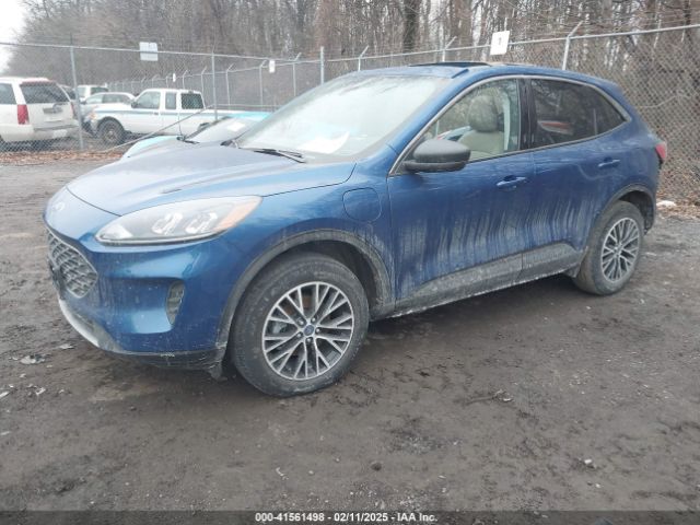 1FMCU0EZ8NUA24440 Ford Escape Se Plug-in Hybrid