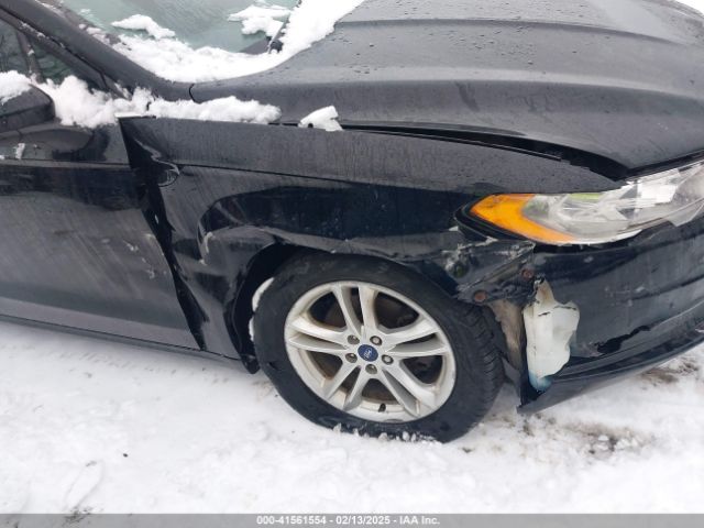 3FA6P0H7XJR135257 Ford FUSION SE