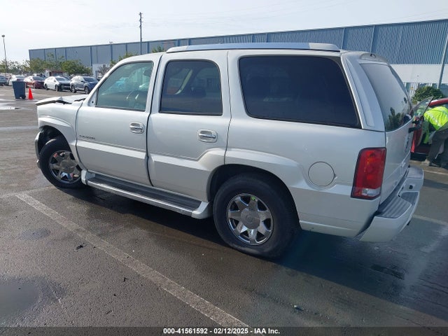 2005 CADILLAC ESCALADE 1GYEC63N95R249174 Photo 2