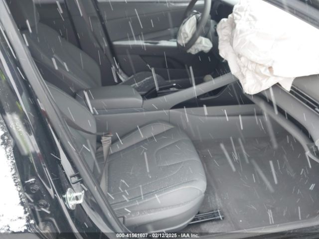 2021 HYUNDAI ELANTRA 5NPLM4AG7MH051234 Photo 4