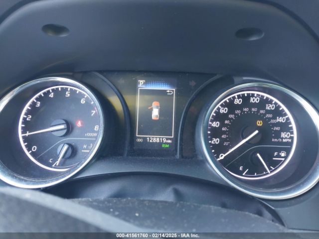 2018 TOYOTA CAMRY 4T1B11HK0JU125782 Photo 6