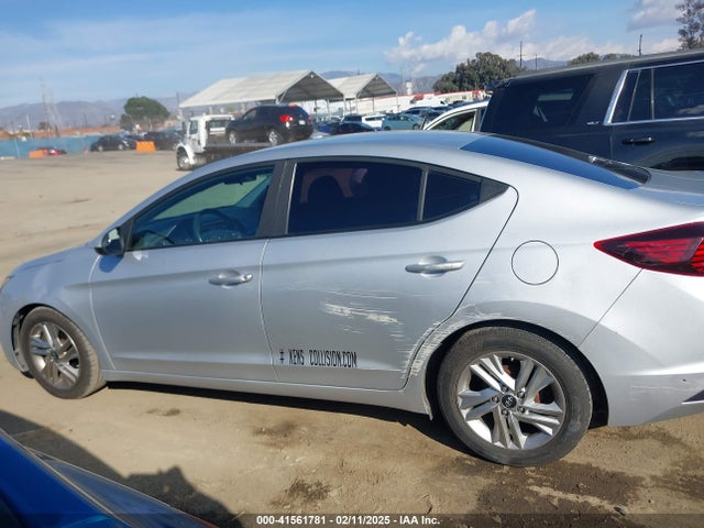 Hyundai ELANTRA SE 2019 5NPD74LF3KH407000 Image 13