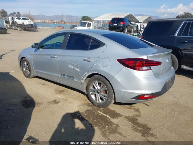 Hyundai ELANTRA SE 2019 5NPD74LF3KH407000 Image 3