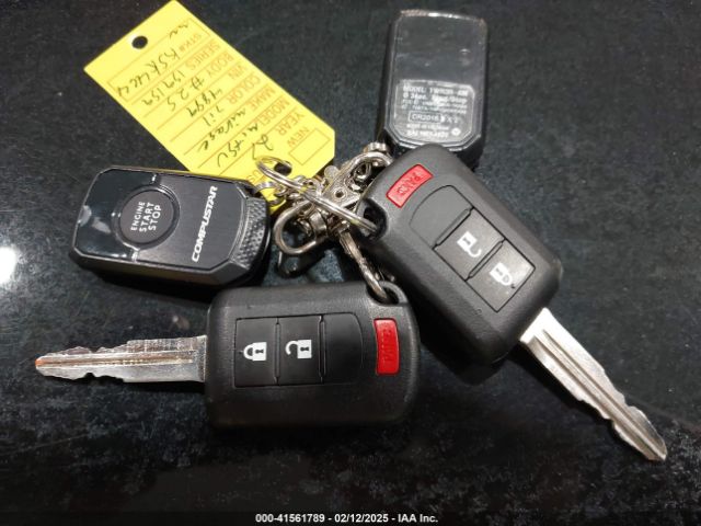 ML32AWHJ9PH004889 Mitsubishi Mirage Black Edition