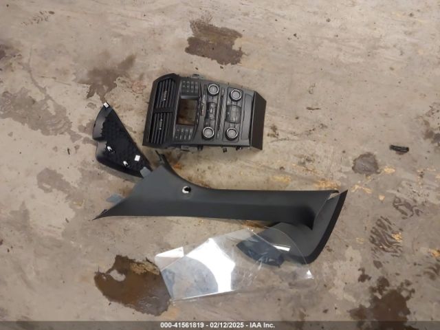 1FM5K8AR6HGE15768 Ford Police Interceptor