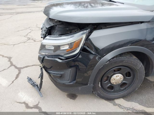 1FM5K8AR6HGE15768 Ford Police Interceptor