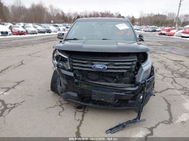1FM5K8AR6HGE15768 Ford Police Interceptor