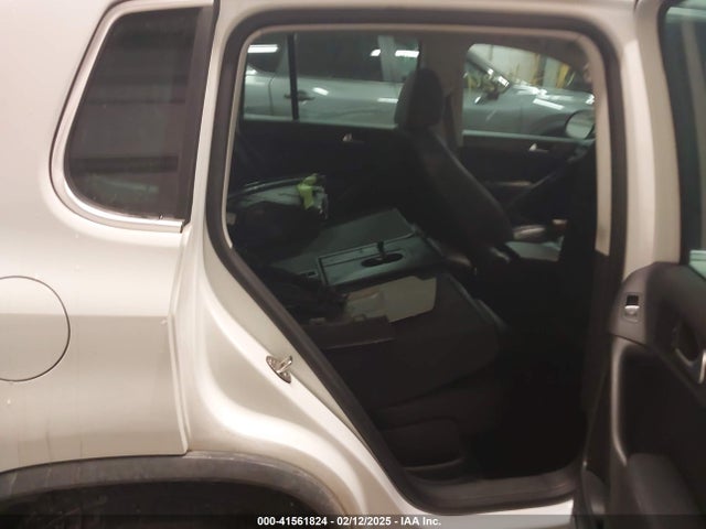 WVGWV7AXXHW511767 Volkswagen Tiguan 2.0t Sel