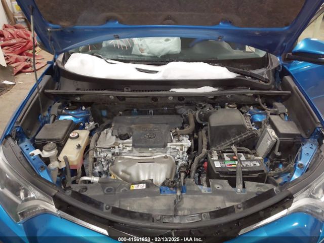 JTMRFREV3JJ223773 Toyota Rav4 Adventure/xle