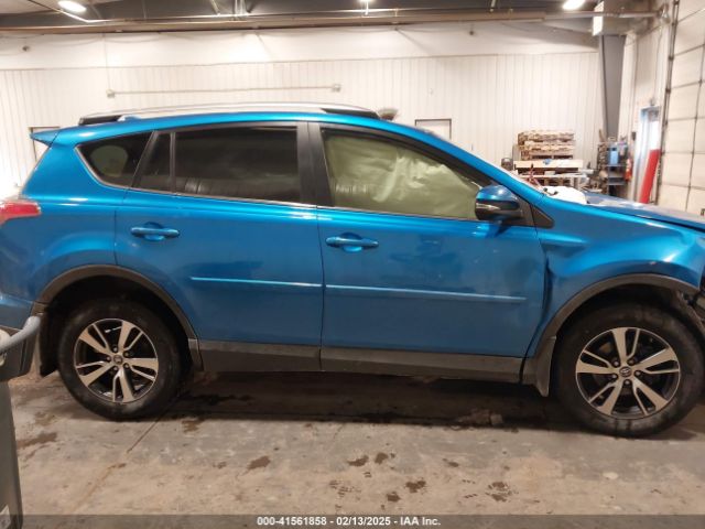 JTMRFREV3JJ223773 Toyota Rav4 Adventure/xle