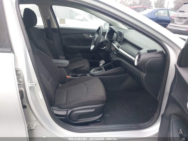 3KPF24AD3ME268213 KIA mpi nu