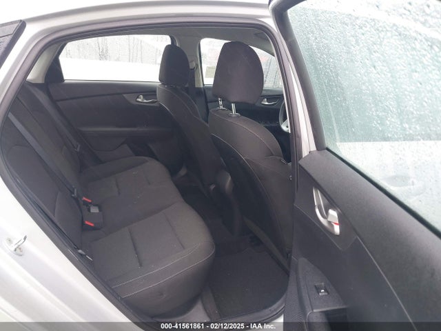 3KPF24AD3ME268213 KIA mpi nu