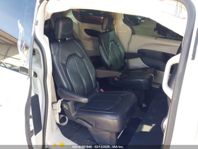 2022 CHRYSLER PACIFICA 2C4RC1BG9NR140561 Photo 7