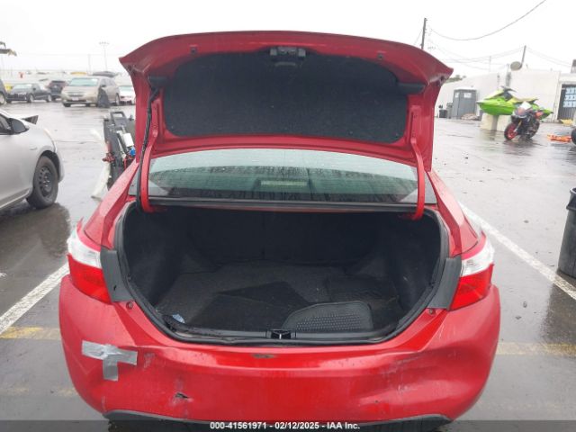 2T1BURHE9EC178665 Toyota Corolla Le Premium