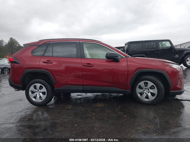Toyota RAV4 LE 2019 JTMH1RFV4KJ008350 Image 14