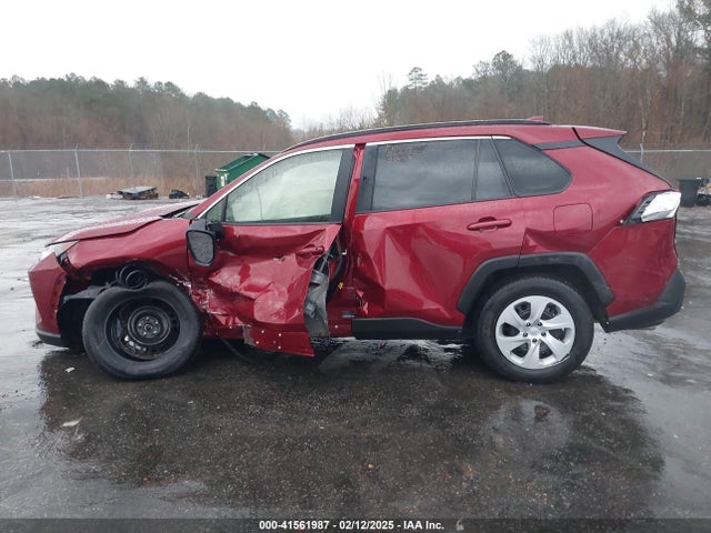 Toyota RAV4 LE 2019 JTMH1RFV4KJ008350 Image 15
