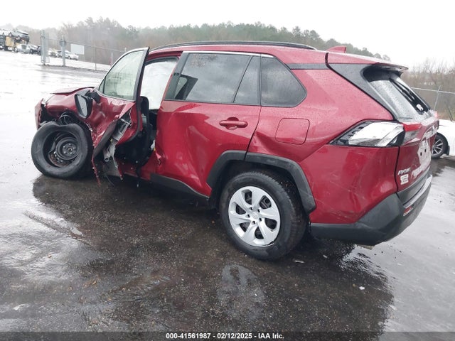 Toyota RAV4 LE 2019 JTMH1RFV4KJ008350 Image 3