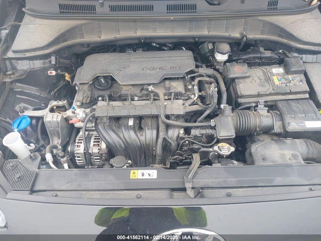KM8K22AB0NU841116 Hyundai Kona Se