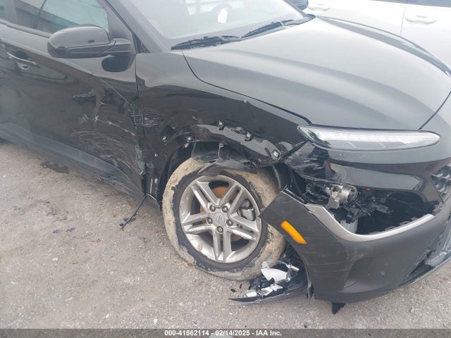 KM8K22AB0NU841116 Hyundai Kona Se