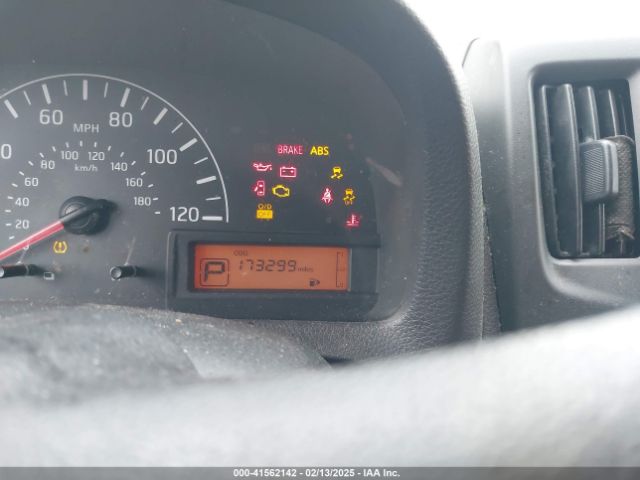 3N6CM0KNXEK701877 Nissan Nv200 S