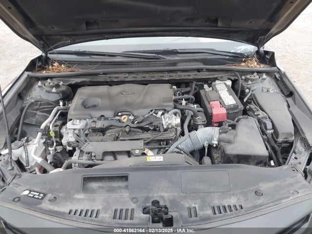 4T1G11AK8NU660011 Toyota CAMRY SE