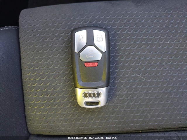 WA1E2AFY3M2114632 Audi Q5 Premium Plus 55 Tfsi E Quattro S Tronic