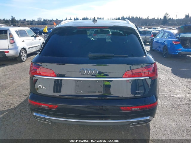 WA1E2AFY3M2114632 Audi Q5 Premium Plus 55 Tfsi E Quattro S Tronic