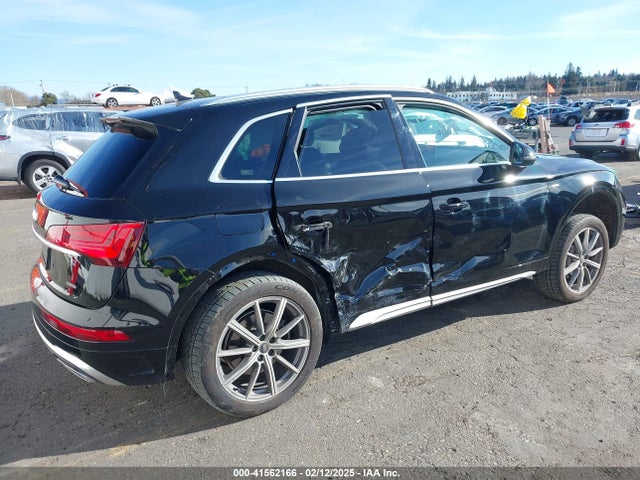 WA1E2AFY3M2114632 Audi Q5 Premium Plus 55 Tfsi E Quattro S Tronic