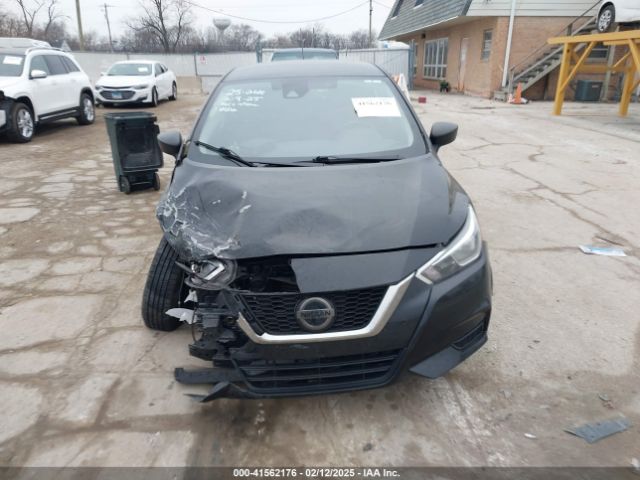 3N1CN8DV8ML904032 Nissan Versa