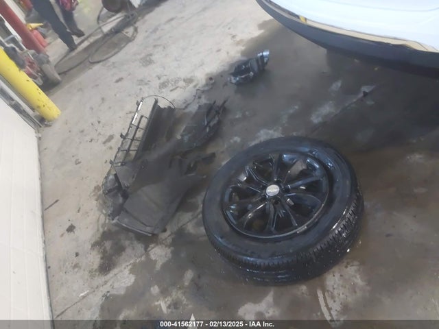 2GNAXREV0J6263677 Chevrolet EQUINOX LS
