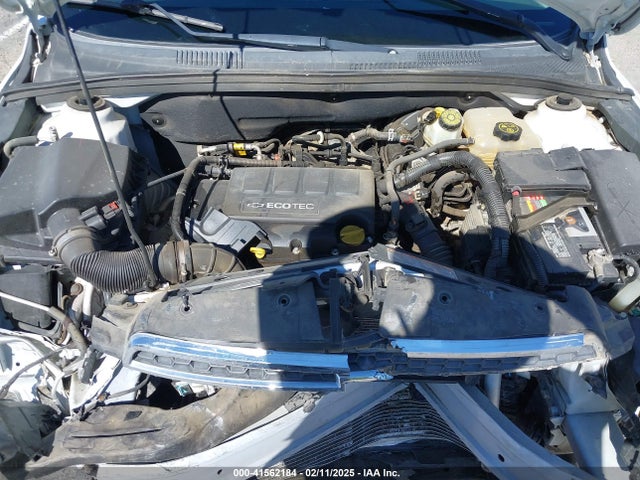 1G1PJ5SB4E7275398 Chevrolet Cruze Eco Manual