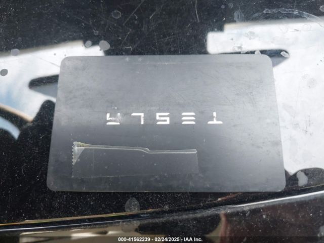 5YJ3E1EB0JF064041 Tesla Model 3 Long Range/performance