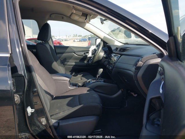 Nissan ROGUE SV 2017 KNMAT2MT5HP514652 Image 5
