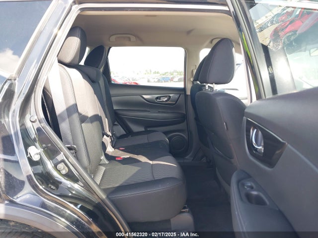 Nissan ROGUE SV 2017 KNMAT2MT5HP514652 Image 8