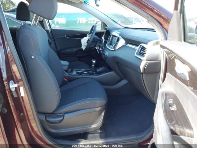 5XYPGDA57KG485357 KIA Sorento 3.3l Lx