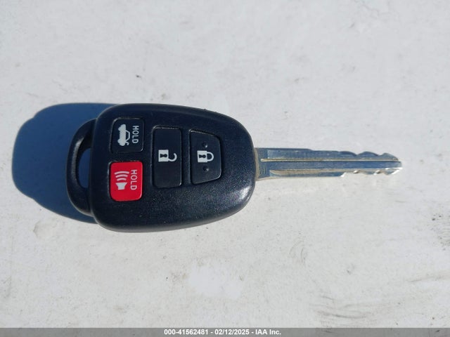 Toyota COROLLA LE 2016 5YFBURHE1GP449902 Image 11