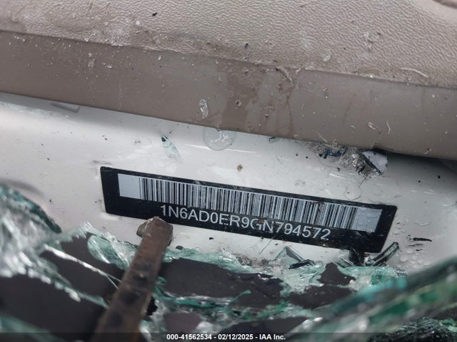 1N6AD0ER9GN794572 Nissan Frontier Sv