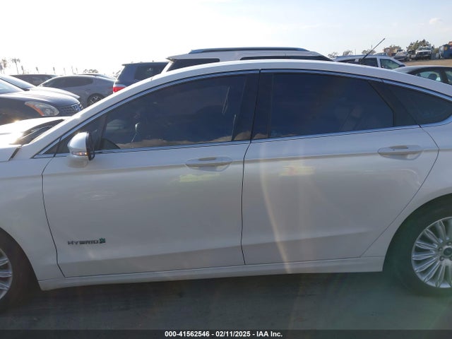 Ford Fusion Hybrid Se 2014 3FA6P0LU6ER129720 Image 14