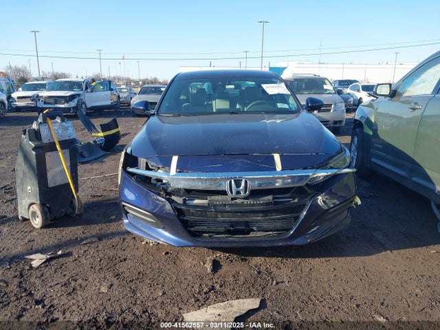 1HGCV1F16KA141528 Honda ACCORD LX